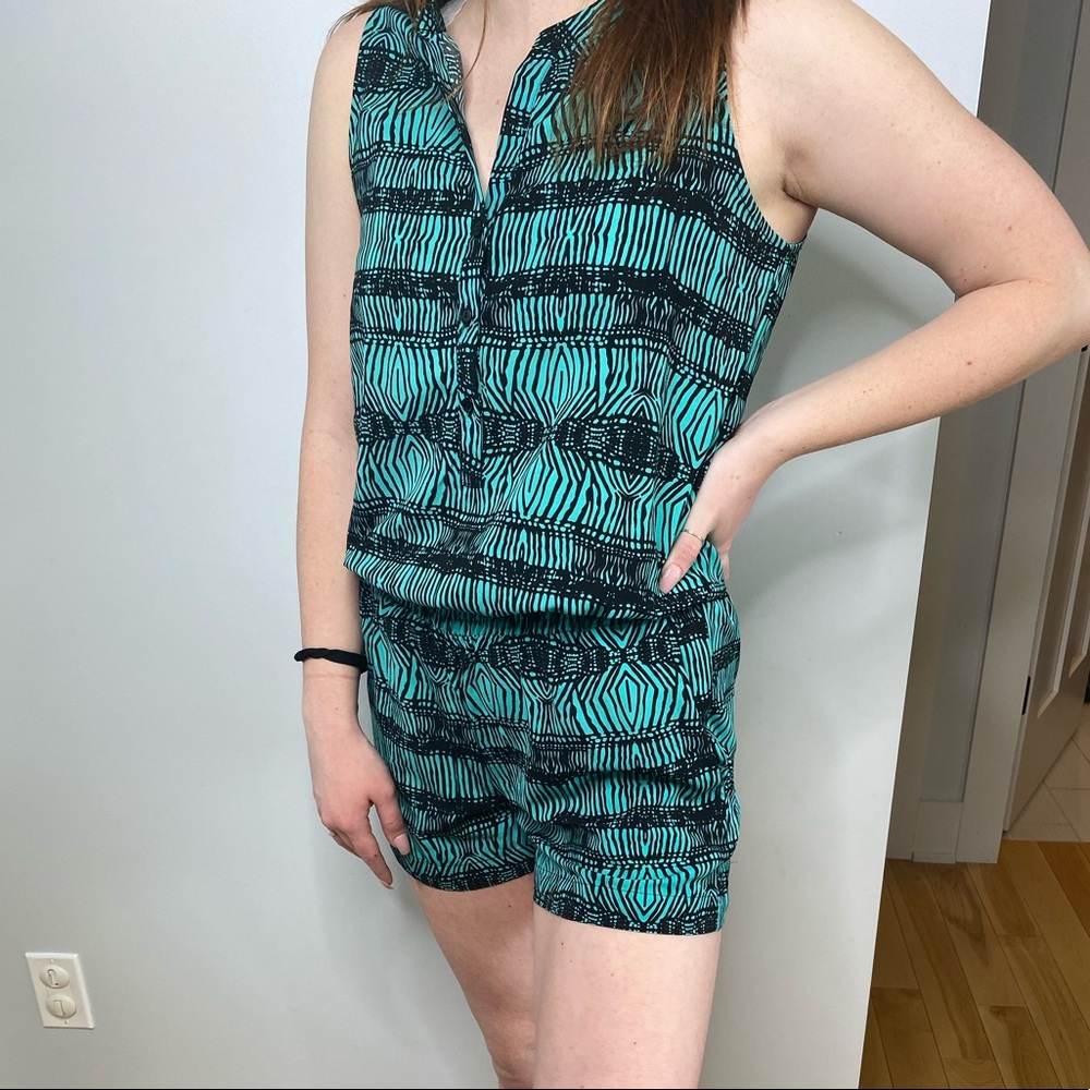 Women's romper size Small
